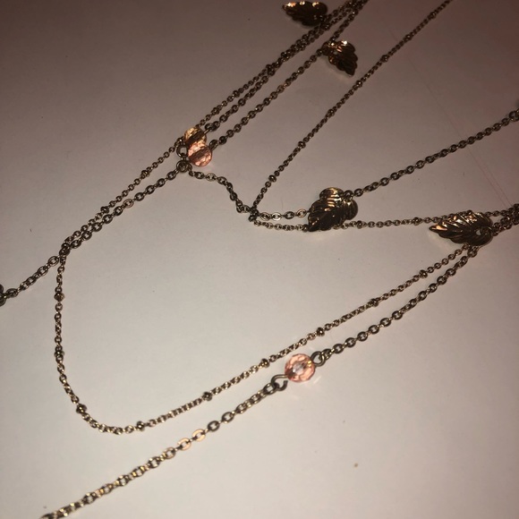 Gold leaf necklace - Picture 3 of 7